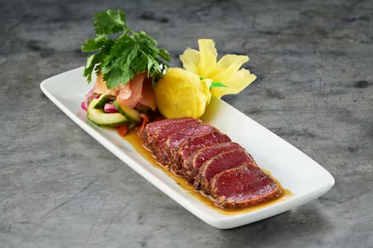 SEARED AHI TUNA*