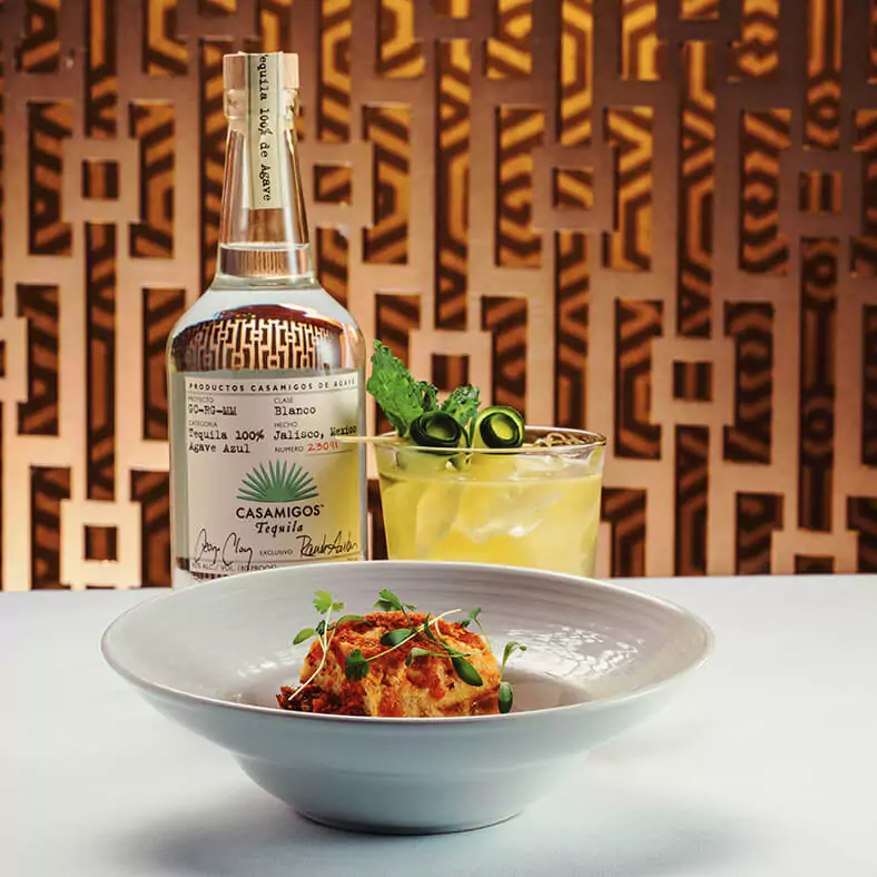 TORTITA AHOGADA paired with SUEÑO TROPICAL FIZZ