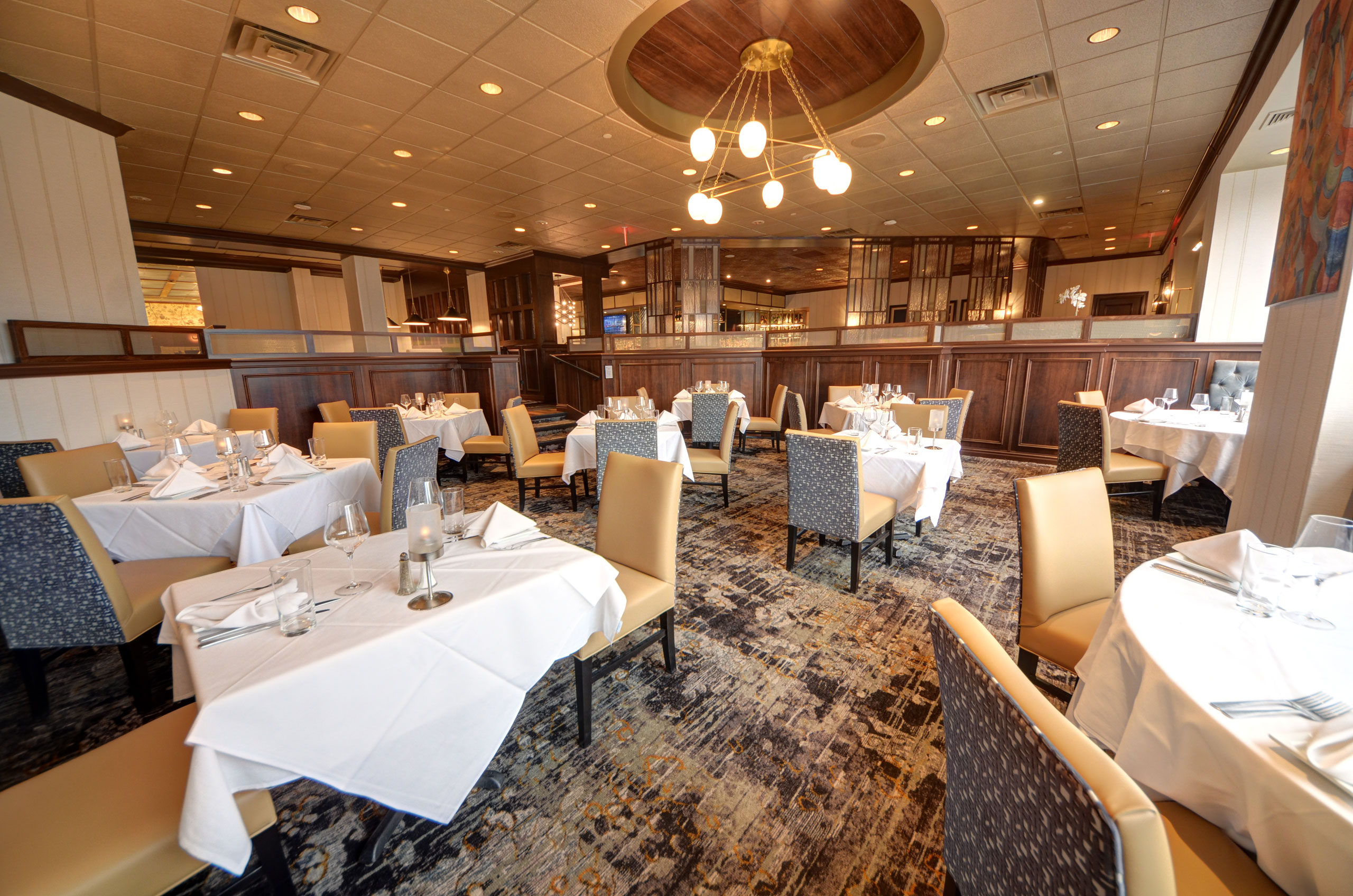 Ruth's Chris Main Dining Room 1