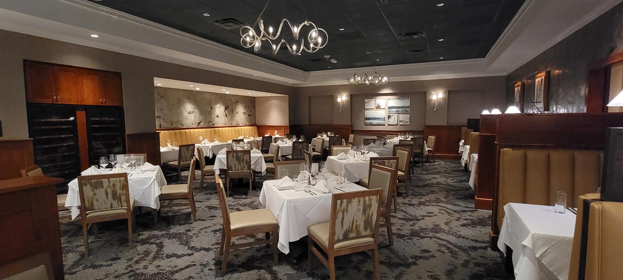 Ruth's Chris Main Dining Room 5