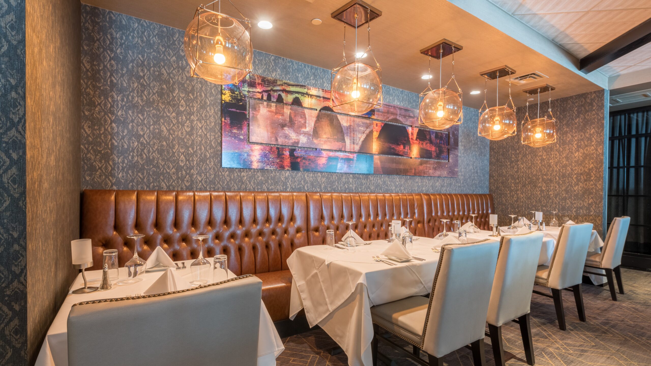 Ruth's Chris Main Dining Room 2