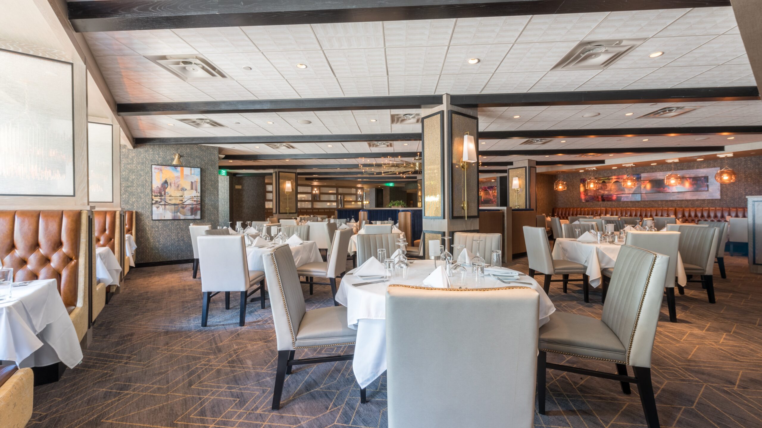 Ruth's Chris Main Dining Room 3