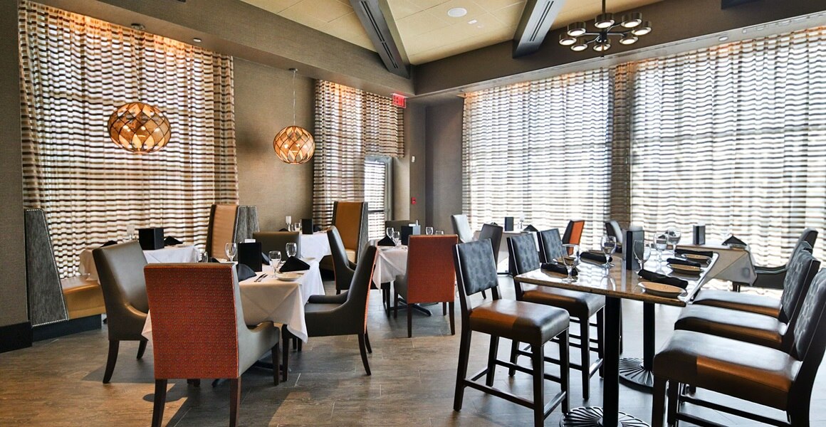 Ruth's Chris Main Dining Room 2