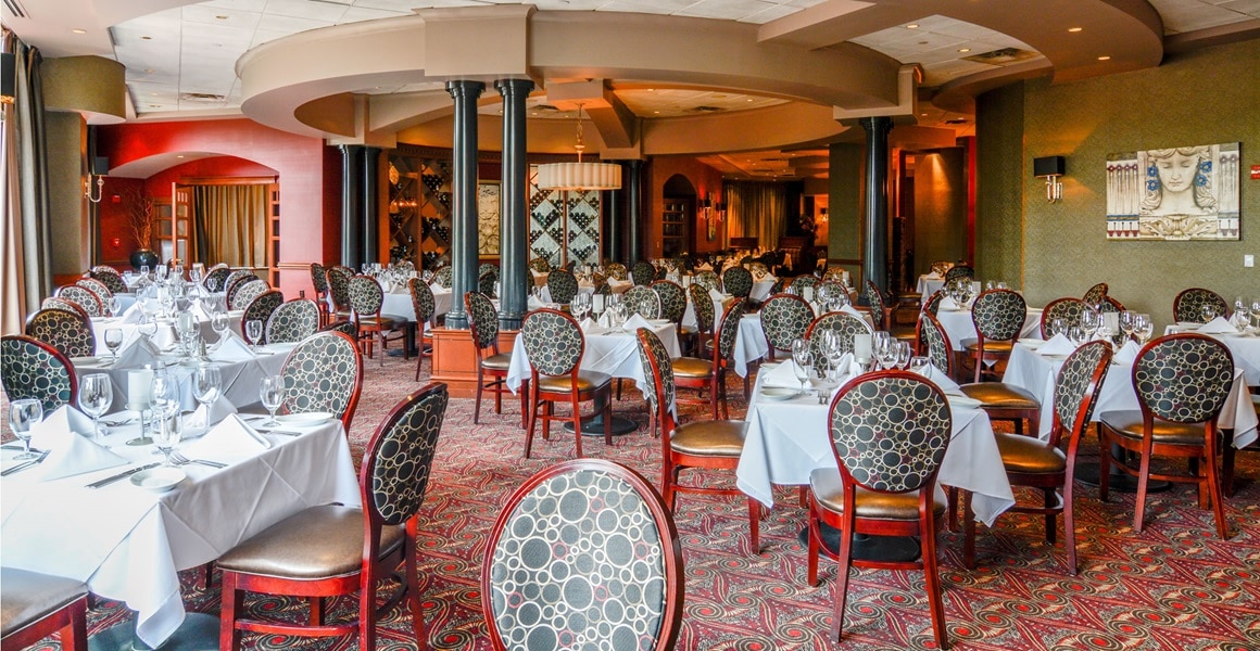 Ruth's Chris Main Dining Room 1