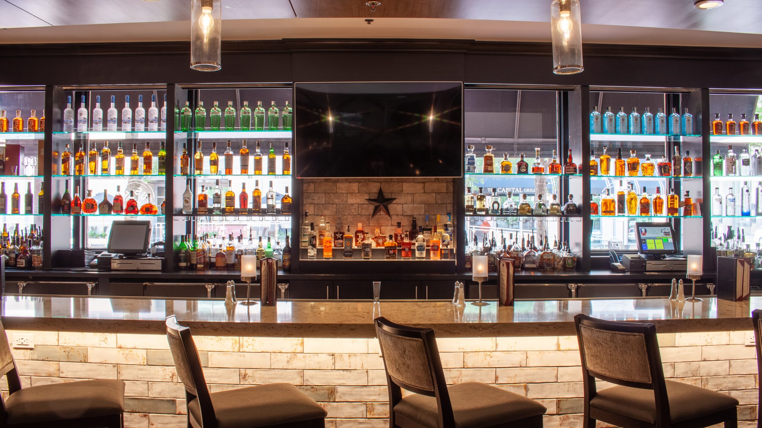 Ruth's Chris Bar 1