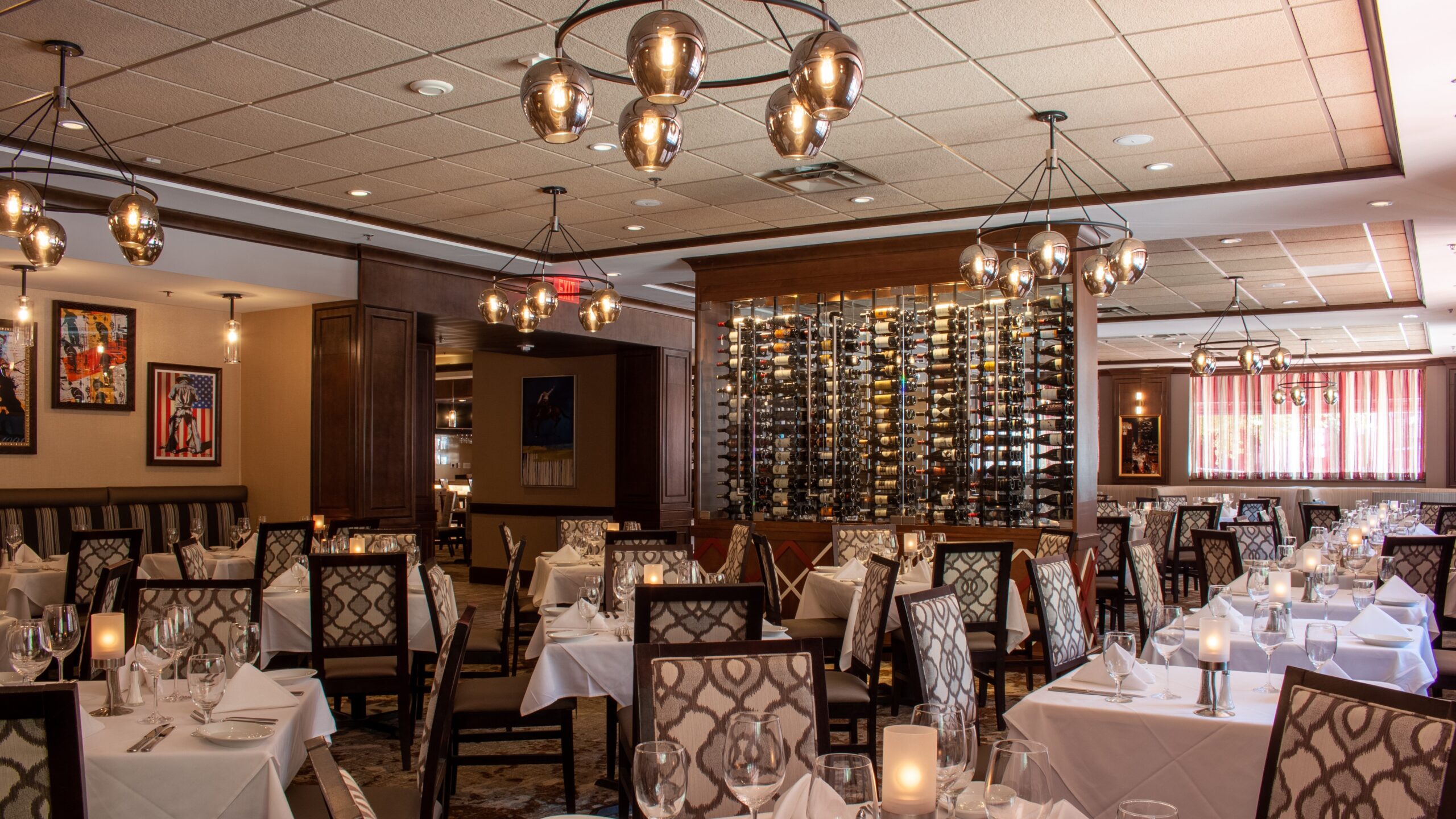 Ruth's Chris Main Dining Room 4