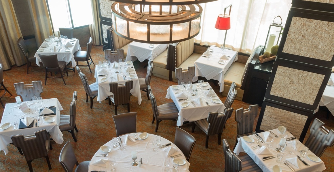 Ruth's Chris Main Dining Room 1
