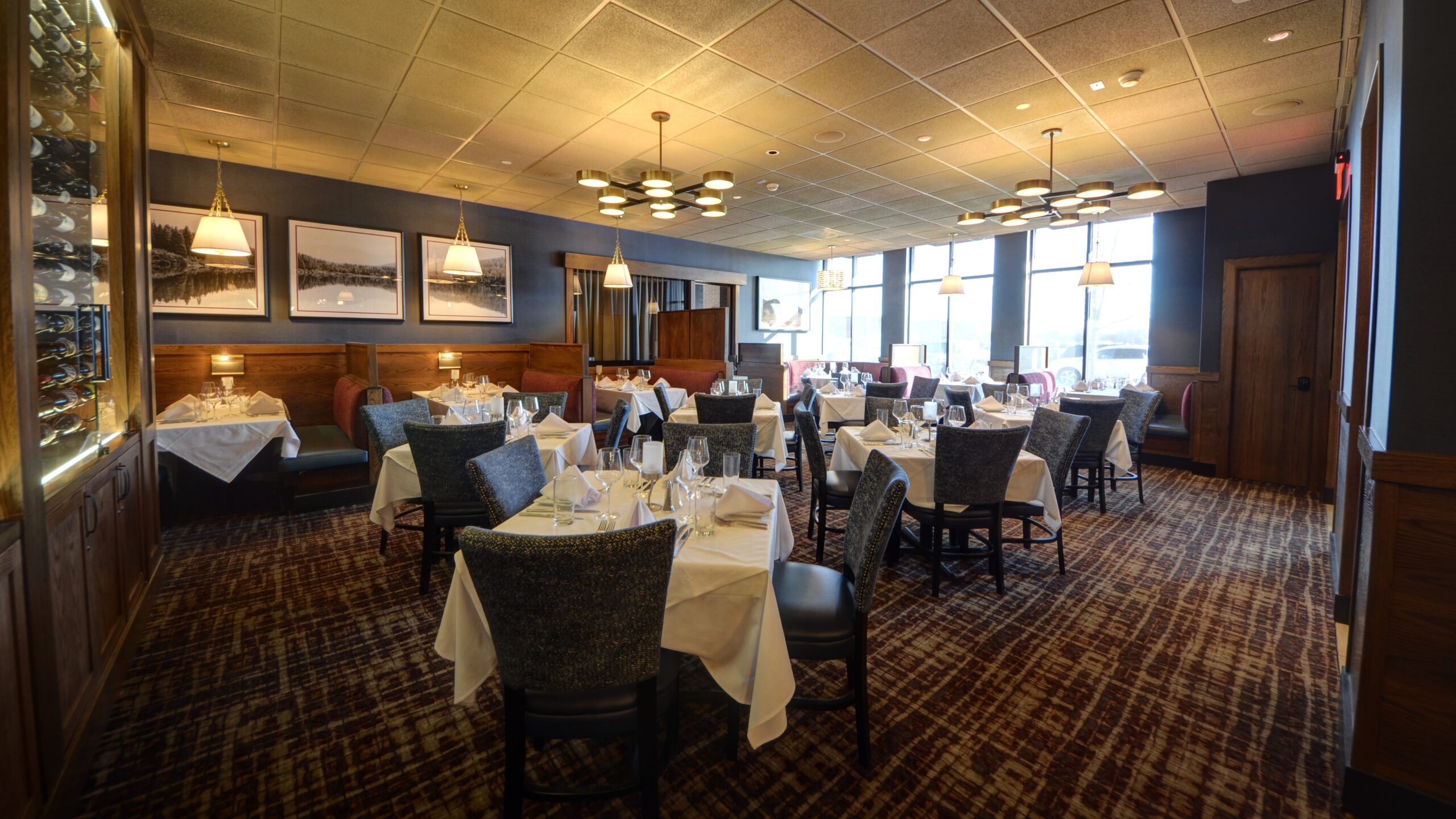 Ruth's Chris Main Dining Room 3
