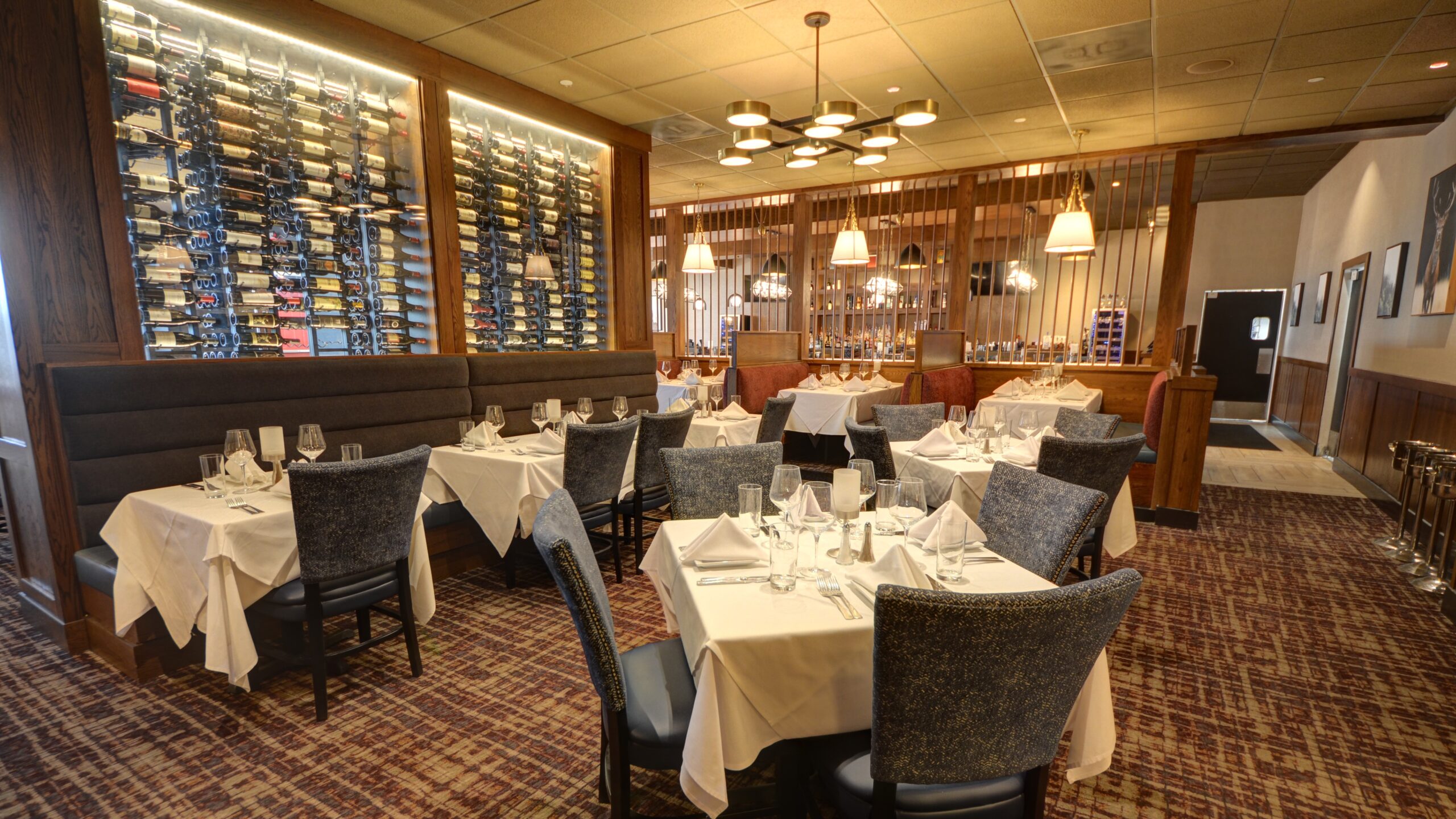 Ruth's Chris Main Dining Room 4