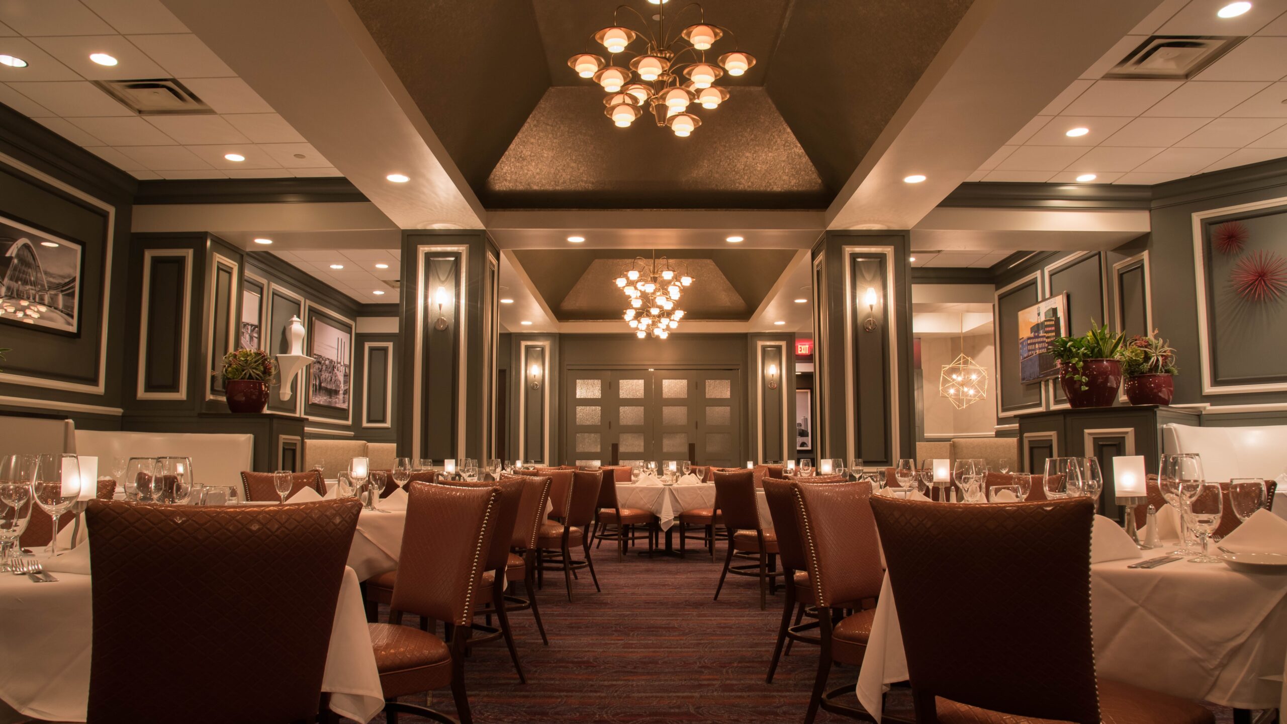 Ruth's Chris Dining Room