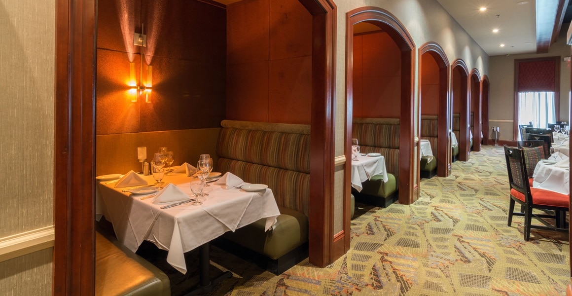 Ruth's Chris Main Dining Room 1