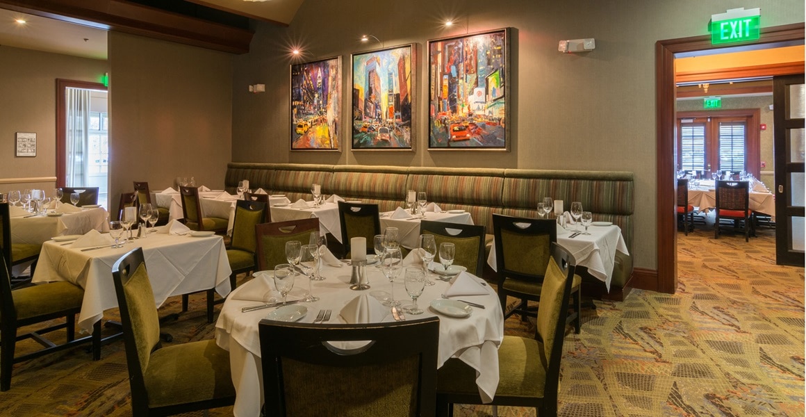 Ruth's Chris Main Dining Room 3