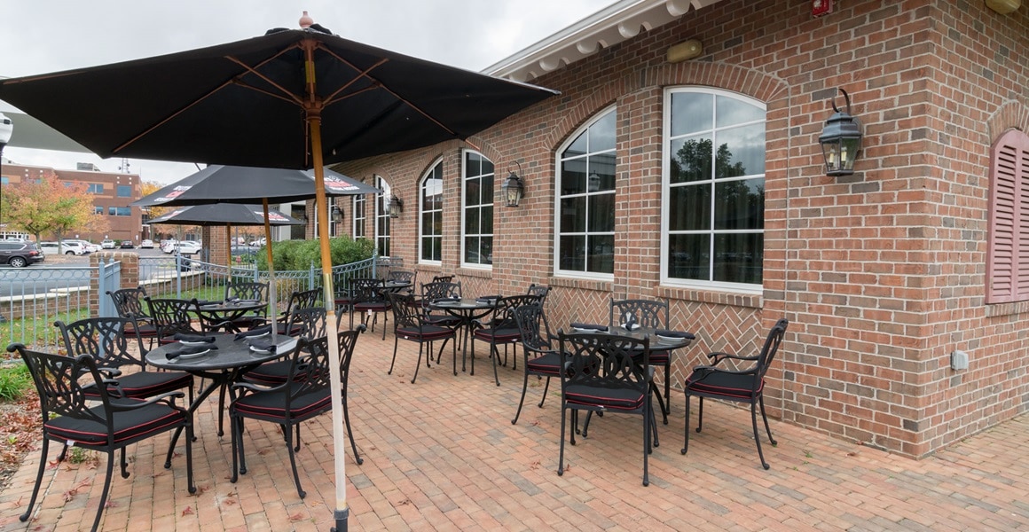 Ruth's Chris Patio 1