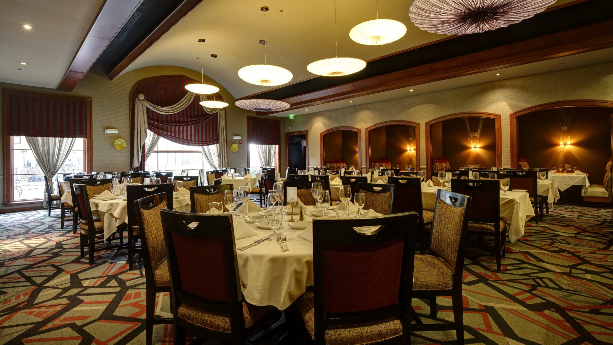 Ruth's Chris Dining Room 