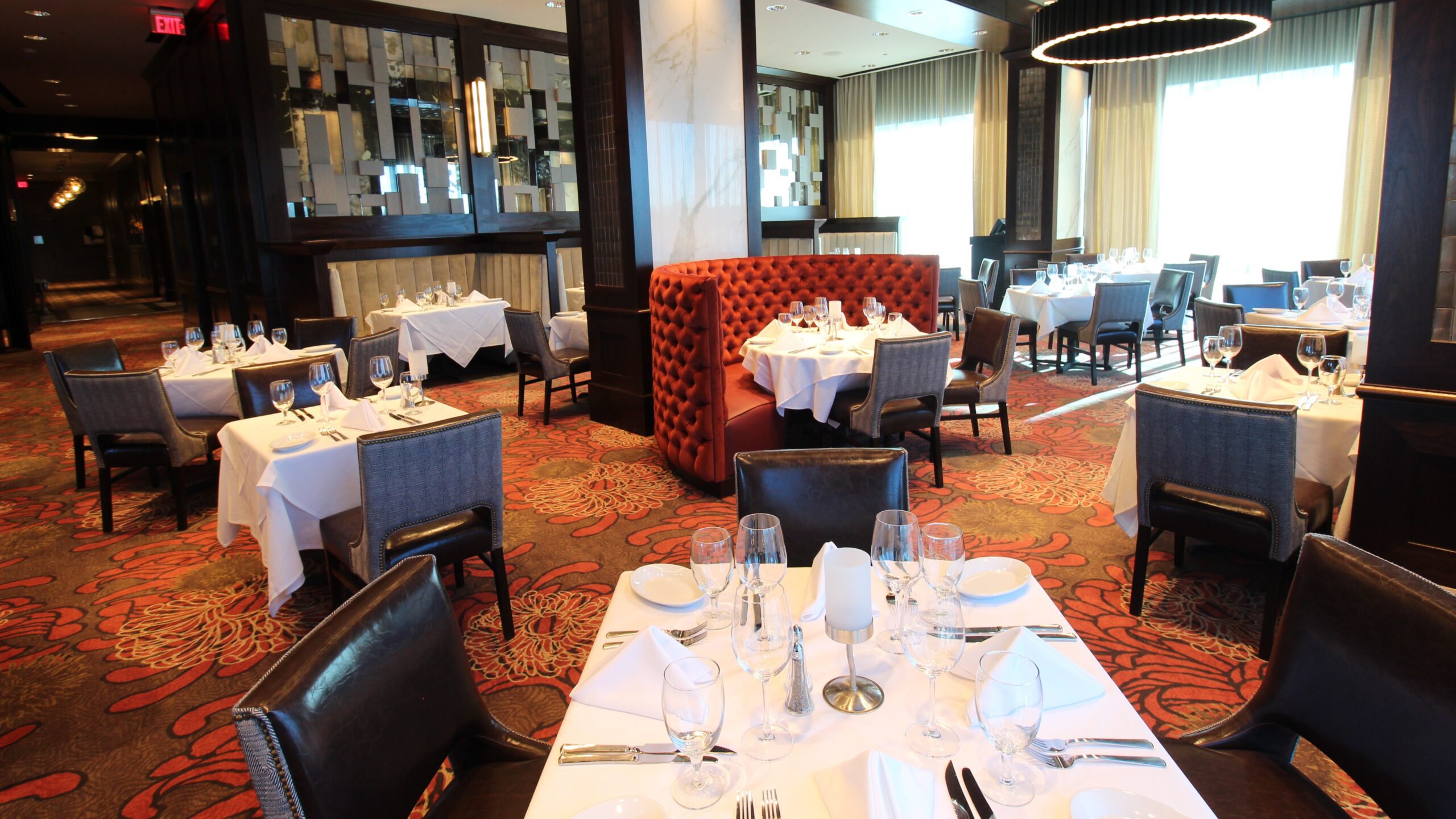 Ruth's Chris Main Dining Room 4