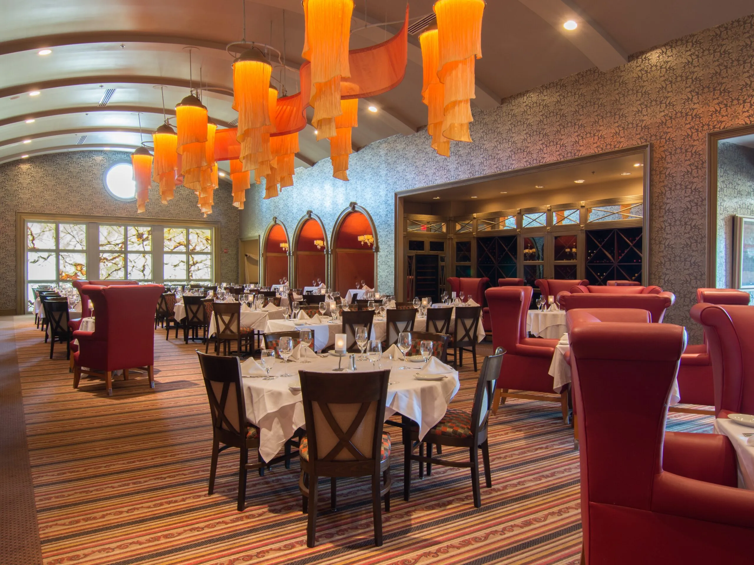 RUTH’S CHRIS STEAK HOUSE Dining Room