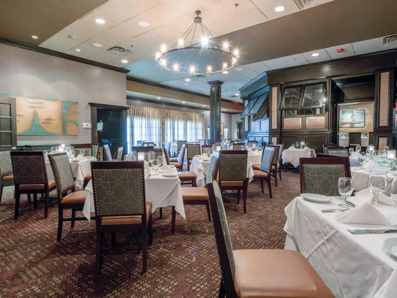 RUTH’S CHRIS STEAK HOUSE Dining Room